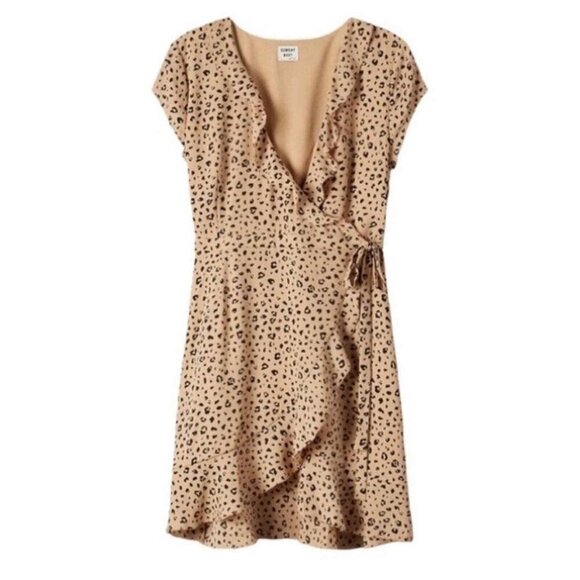 Aritzia Sunday Best Savoy Leopard Print Wrap Mini Dress Size 4 - Picture 4 of 9